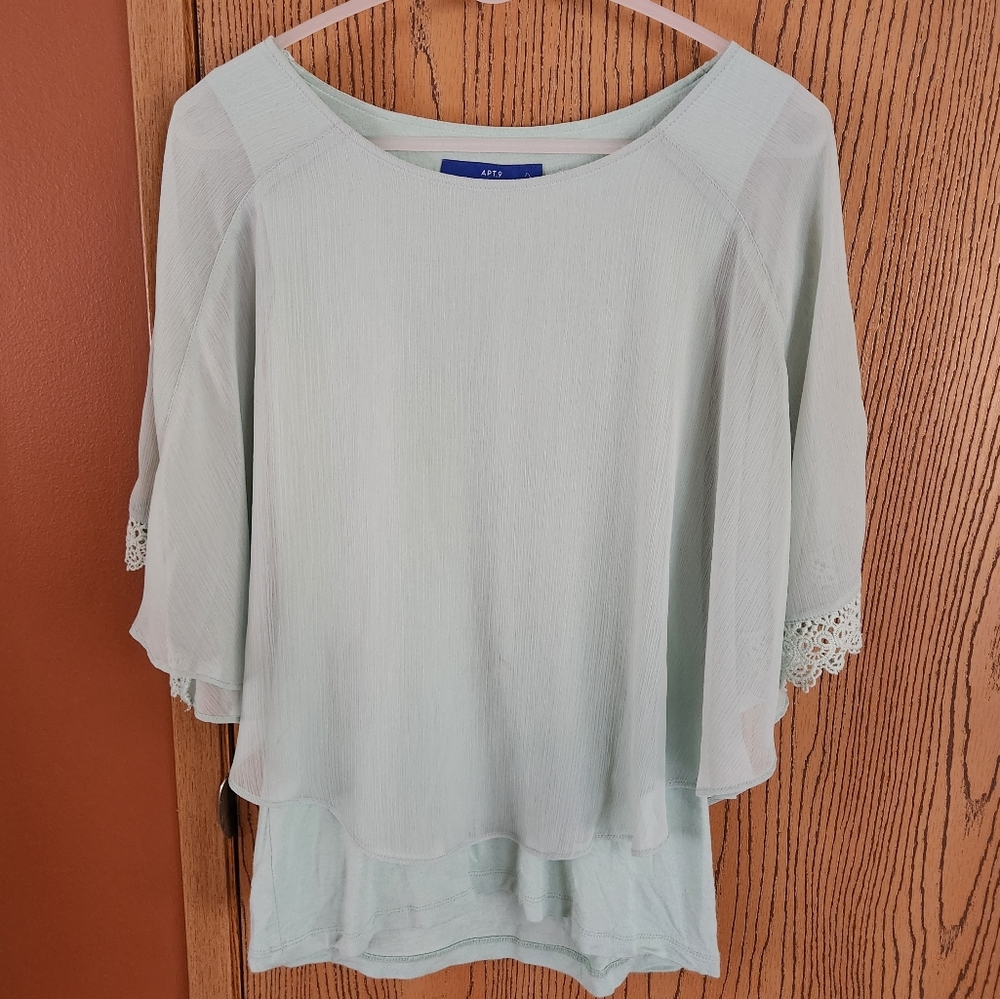 Apt 9 Mint Green Women's Blouse Size Small